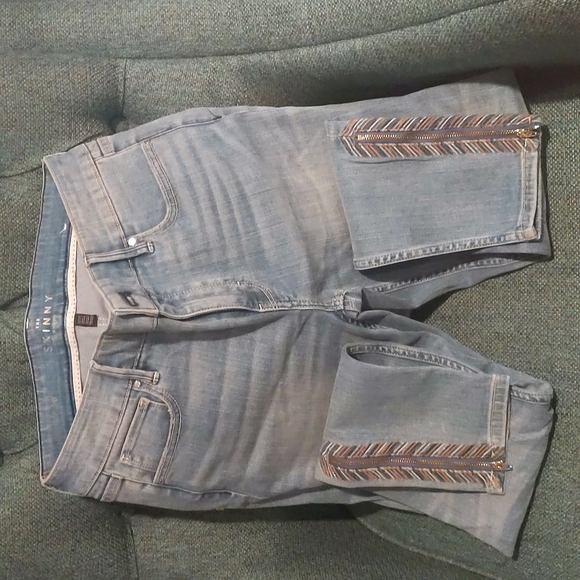 NWOT! The Skinny Ankle Jeans - Picture 4 of 4